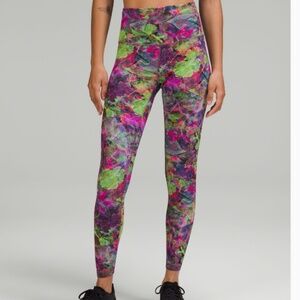 Lululemon: Wunder Train HR Tight 25” Size: 2 BNWT